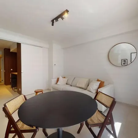 Palace - Mooi Gerenoveerd Appartement In Knokke Διαμέρισμα *